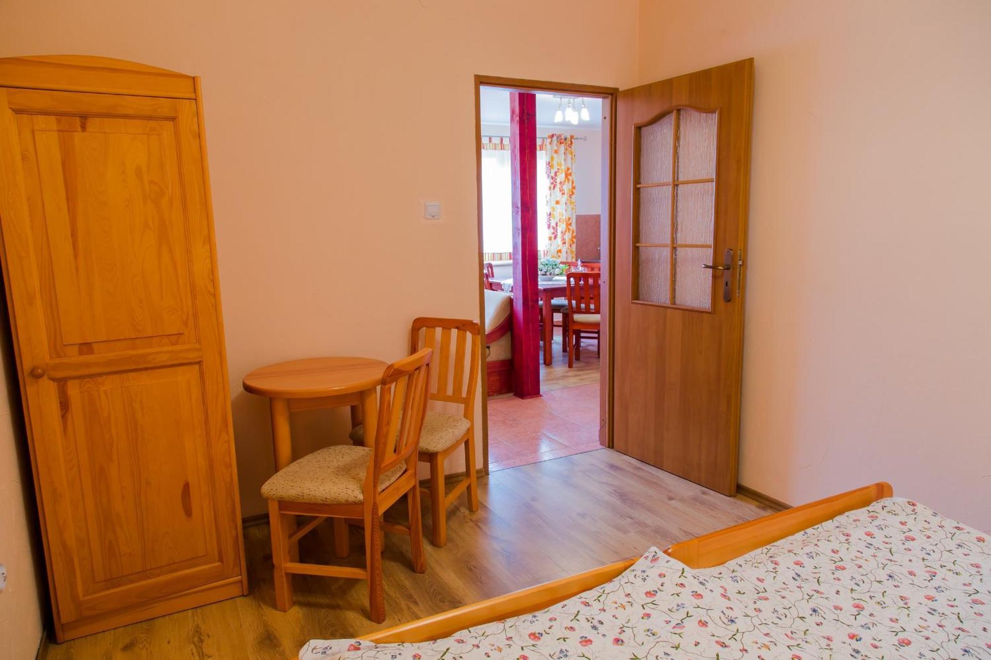 Apartamenty Miranda Bad Kudowa Exterior foto