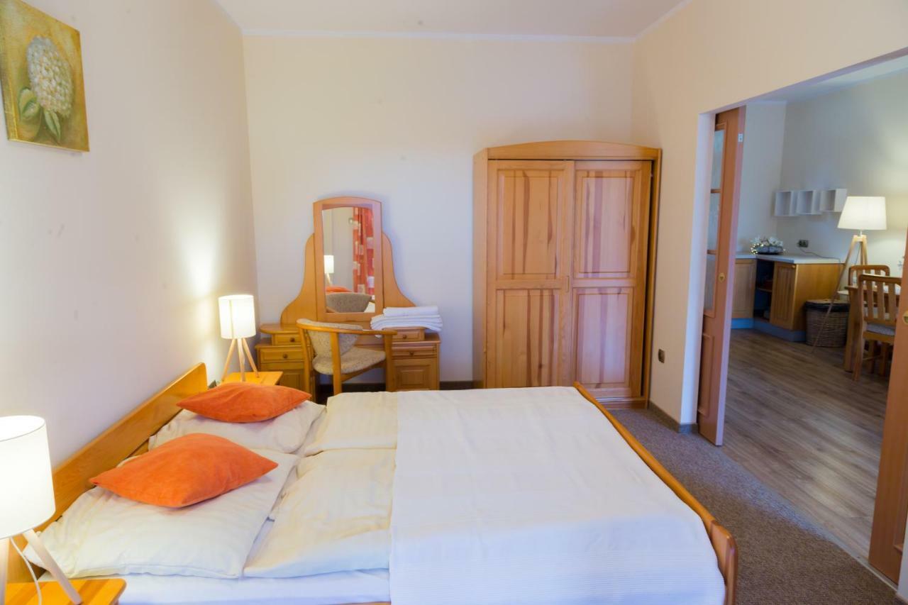 Apartamenty Miranda Bad Kudowa Exterior foto